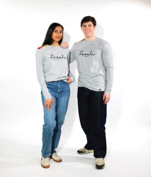 SIGNATURE-LONG-SLEEVE GREY Tee - Image 3